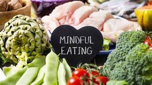 Exploring Mindful Eating and Intuitive Eating Practices